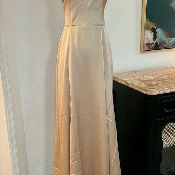 Show Me Your Mumu Godshaw Goddess Gown Large New w/ tags champagne luxe satin L - Picture 7 of 16